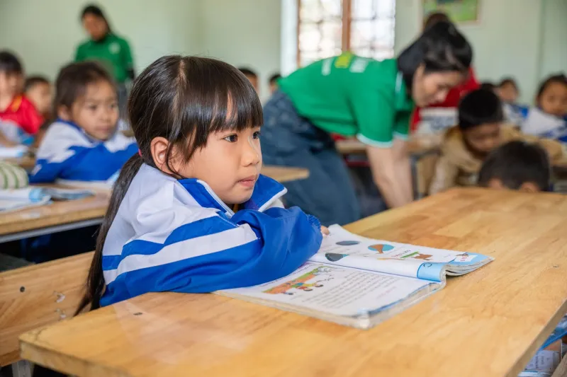 Stop Waiting for the Perfect Desk: What Vietnamese Students Know About Learning Anywhere